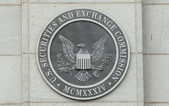 Grayscale Investments Asks Investors to Help Convince SEC to Approve Bitcoin Spot ETF