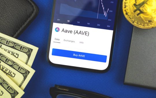 Strong whale accumulation pushes Aave (AAVE) over 30% in 2 days