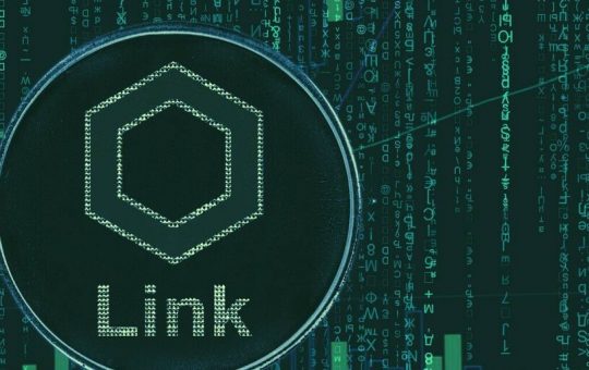 Chainlink Hits Four-Week High Following Updated Staking Roadmap Release