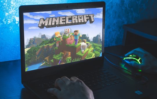 Developer Behind the World’s Best-Selling Video Game Has No Intentions of Using Blockchain and NFTs in Minecraft