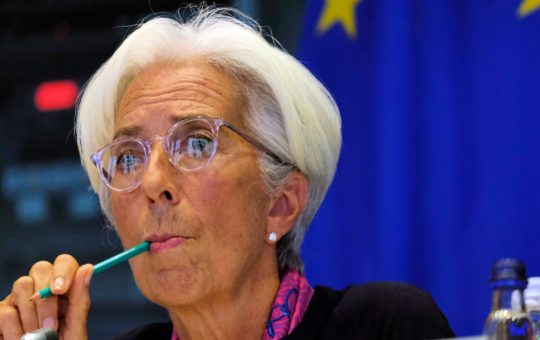 ECB’s Lagarde, Panetta See Digital Euro as More Efficient Payment Means Than Crypto Assets