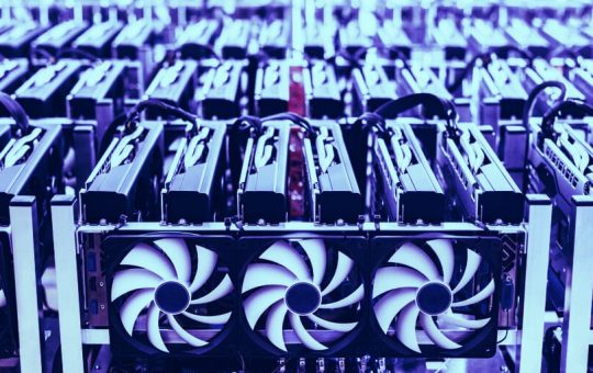 Bitcoin Miner Core Scientific's Stock Price Plunges 70% on Bankruptcy Warning