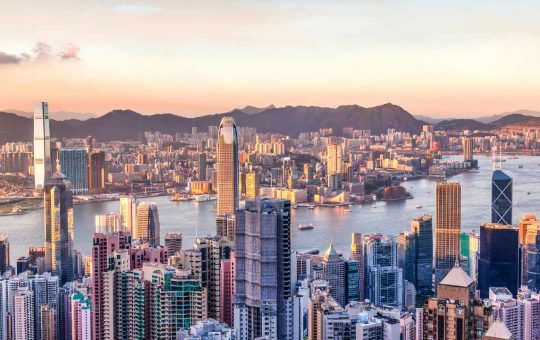 Hong Kong Mulls Letting Retail Investors Trade Crypto, Removing 'Professional Investor-Only Requirement'