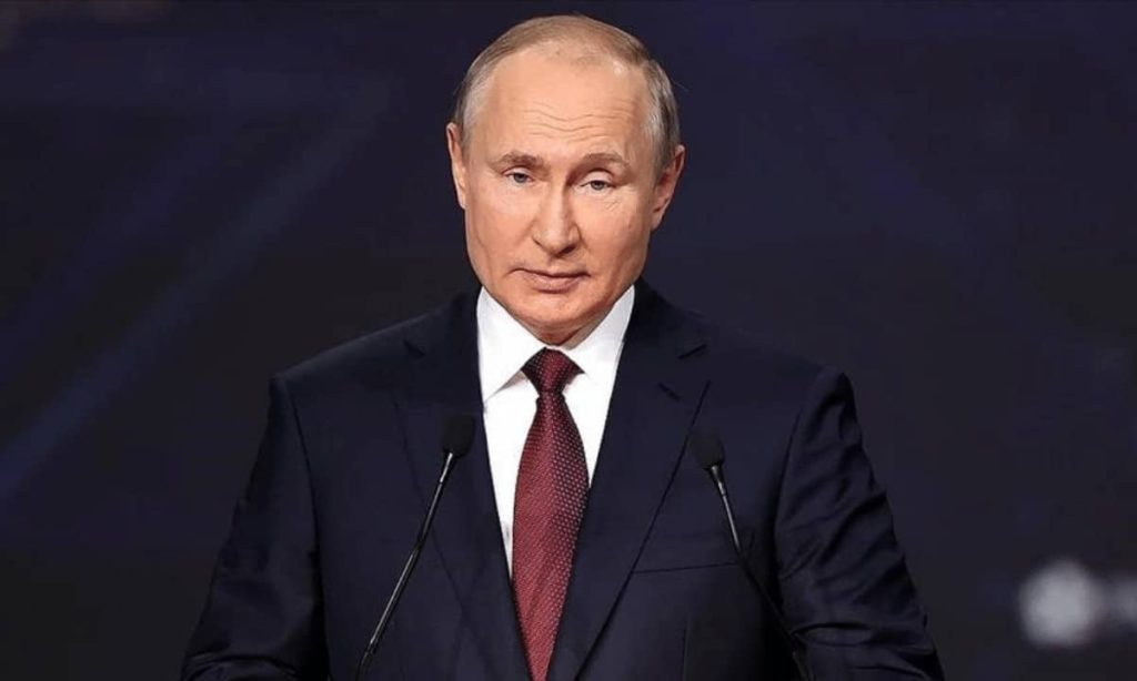 Coinbase Ridicules Fiat, Putin Accuses Biden of 'Killing' The USD, While BTC Holds Above $50K 